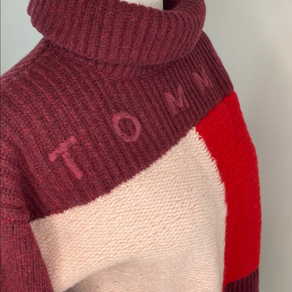Tommy Hilfiger Flag Sweater, L - Picture 10 of 10